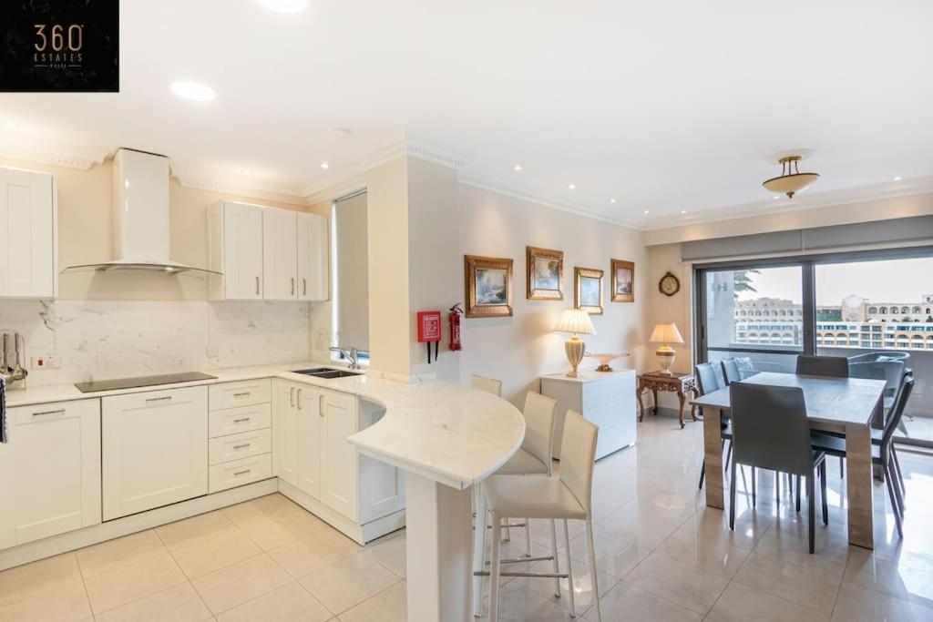One Of A Kind, Seafront In St Georges Bay By 360 Estates Apartment Saint Julian's